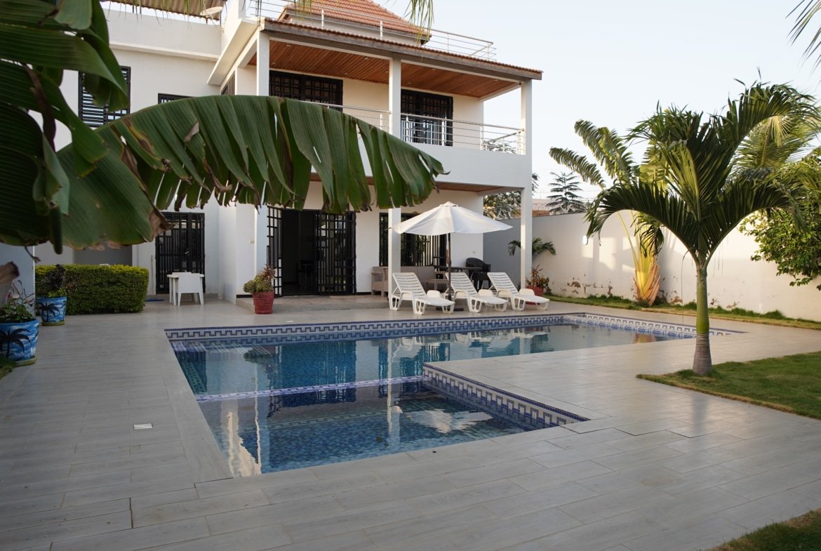 Villa a louer Allee des Milliardaires Saly14 scaled