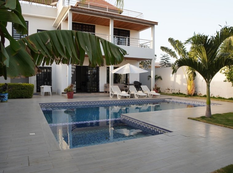 Villa a louer Allee des Milliardaires Saly14 scaled