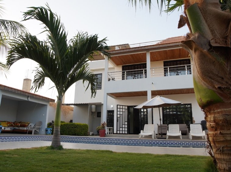 Villa a louer Allee des Milliardaires Saly17 scaled