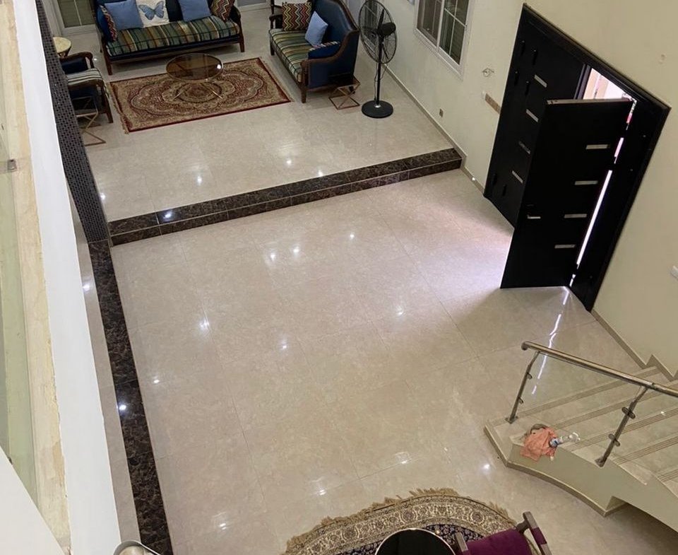 Villa de Grand Standing meublee avec piscine a Louer a Saly5