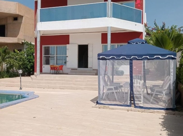 villa a louer a somone vue sur la lagune 1 1