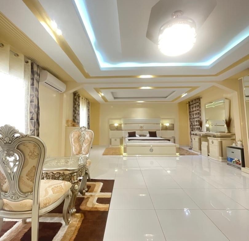 villa a louer avec piscine a ngaparou a proximite de la gendarmerie.3