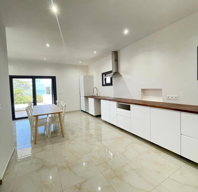 Villa R2 avec piscine a vendre a Ngaparou11