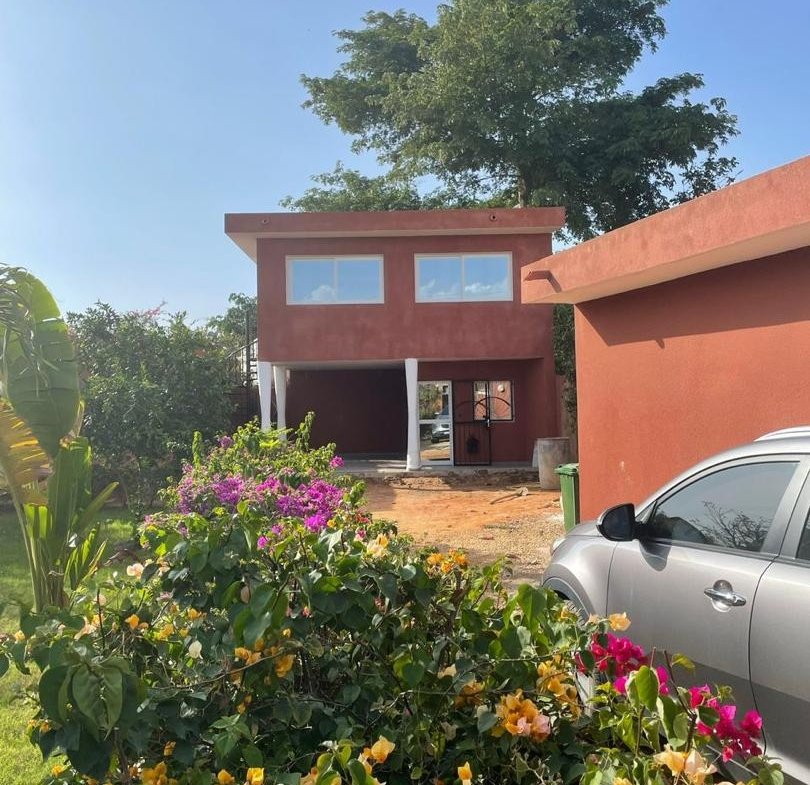 Villa meublee avec piscine a vendre a Ngaparou – Derriere Saly Center.13