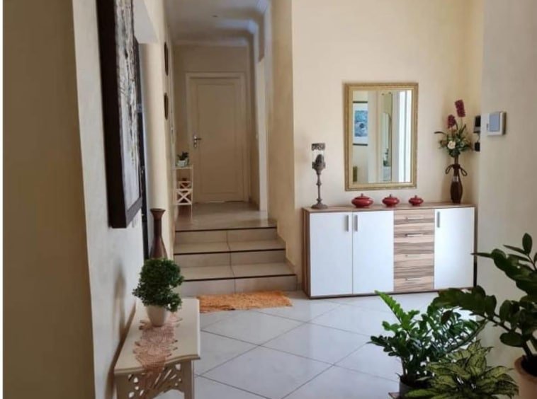 Villa meublee avec piscine a vendre a Saly a proximite de lhotel Rhino 5