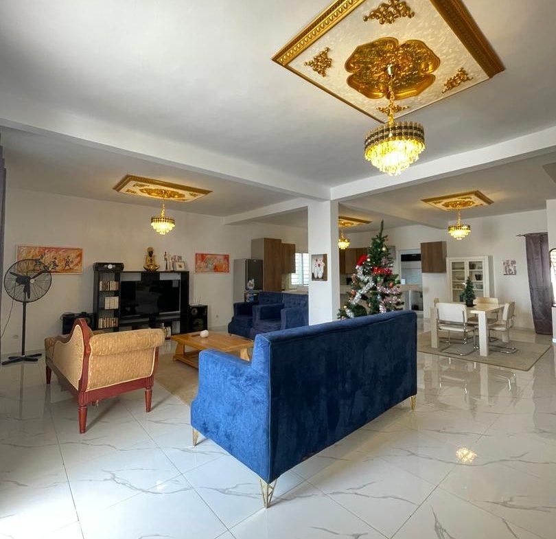 Villa moderne a vendre a Ngaparou derriere Saly Center9