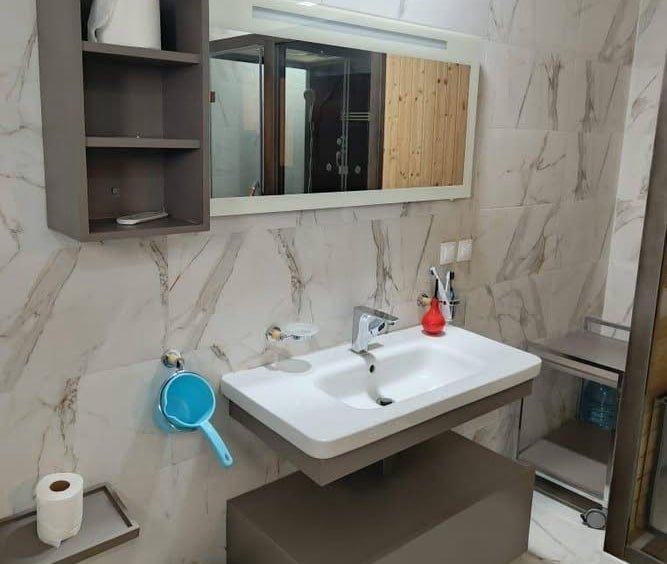 villa meublee a vendre avec piscine a ngaparou 8