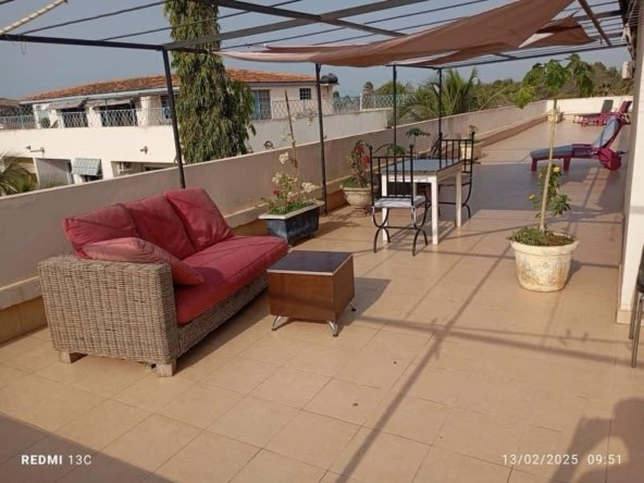 Appartement à vendre dans une résidence privée à Saly2