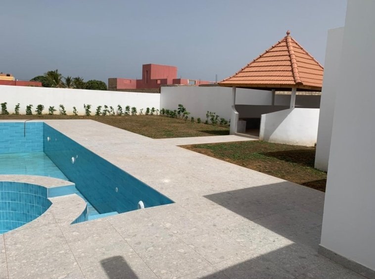 Villa avec piscine à vendre à Ngaparou (zone résidentielle)2